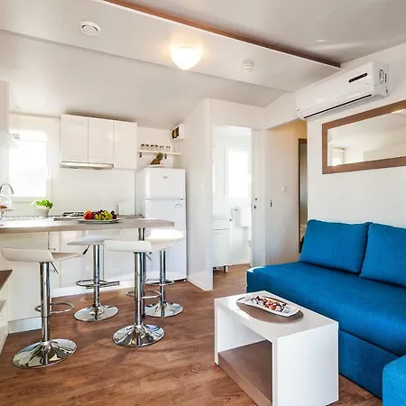 Camp San Antonio ビオグラード・ナ・モル